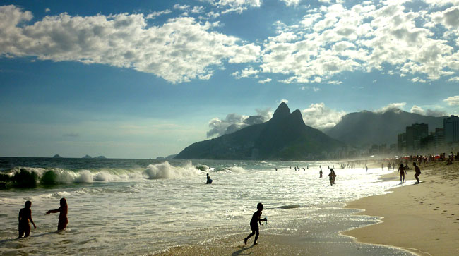 Faça um roteiro musical com os sucessos que têm a cara do Rio de Janeiro