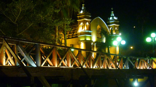 Barranco: O charmoso distrito de Lima pendurado sobre o Pacífico